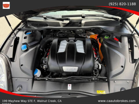 2016 Porsche Cayenne S E-Hybrid