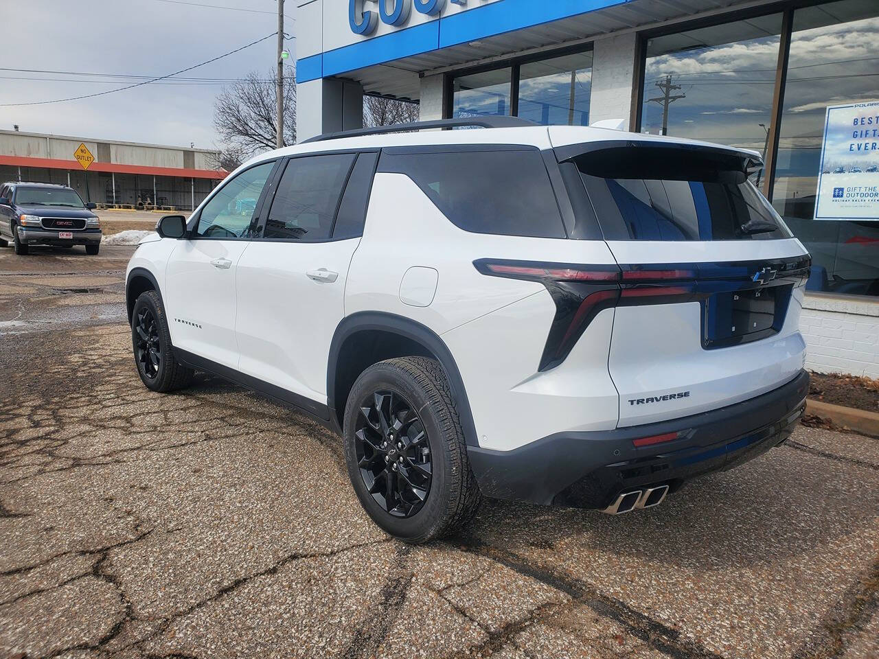 2025 Chevrolet Traverse for sale at Countryside Motors in Wellington, KS