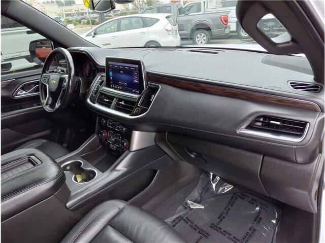 2021 Chevrolet Suburban LT