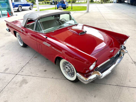 1957 Ford Thunderbird