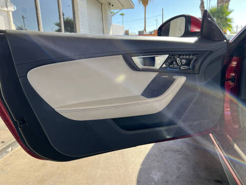 2015 Jaguar F-TYPE V8 S