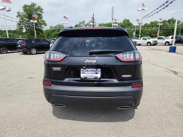 2022 Jeep Cherokee Latitude Lux