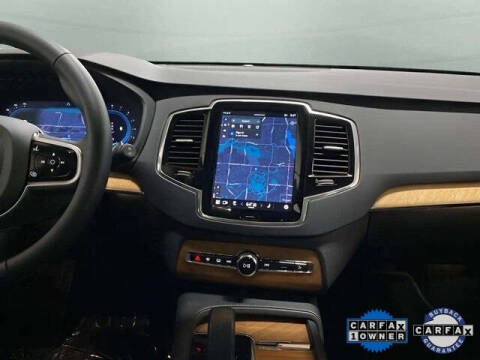 2025 Volvo XC90 B6 Plus Bright Theme 7P