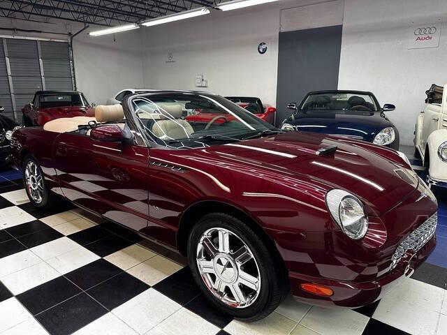 2004 Ford Thunderbird Deluxe