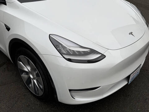 2020 Tesla Model Y Long Range