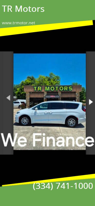 2022 Chrysler Pacifica Touring L's photo