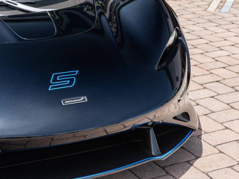 2021 McLaren Elva