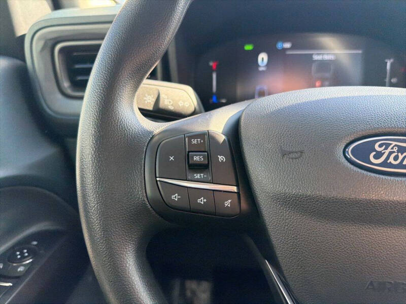 2025 Ford Maverick XL