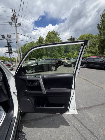 2017 Toyota 4Runner SR5