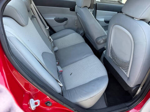2011 Hyundai Accent GLS