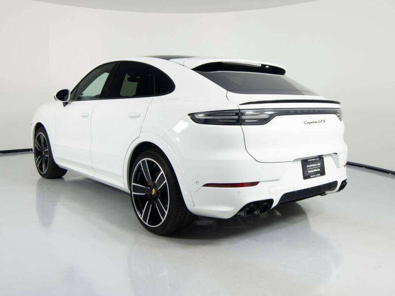 2023 Porsche Cayenne GTS Coupe