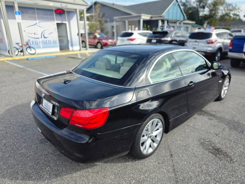 2011 BMW 3 Series 328i