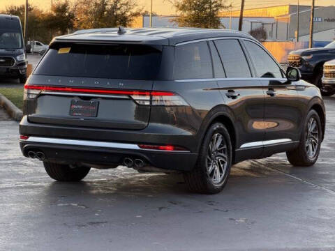 2020 Lincoln Aviator Standard