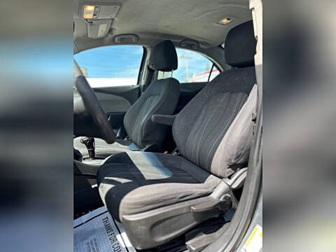 2016 Chevrolet Sonic LT Auto