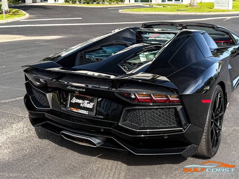 2016 Lamborghini Aventador LP 700-4