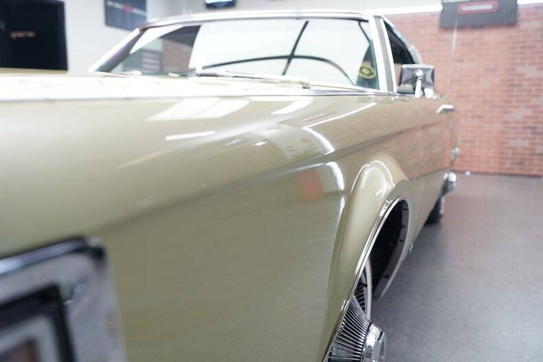 1969 Lincoln Continental