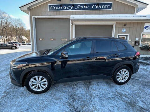 2024 Toyota Corolla Cross LE