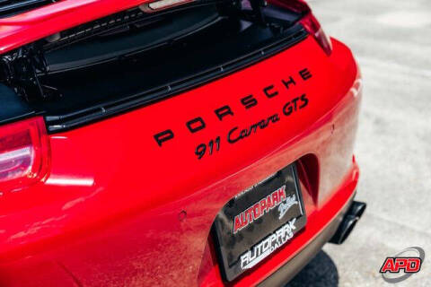 2015 Porsche 911 Carrera GTS