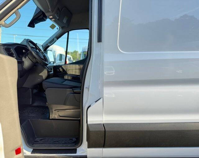 2026 Ford Transit 250