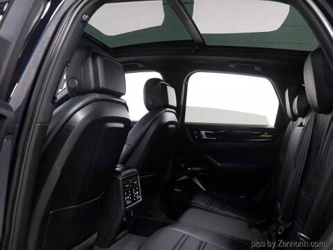 2020 Porsche Cayenne S