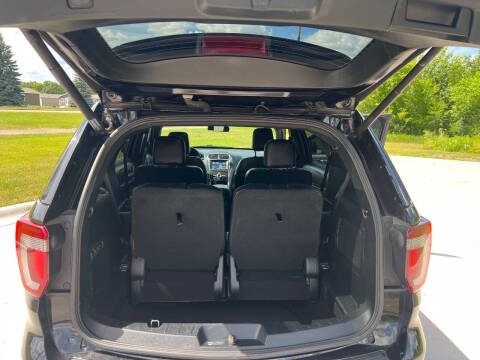 2019 Ford Explorer Sport