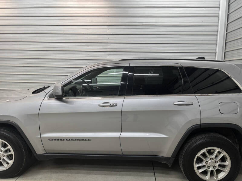 2019 Jeep Grand Cherokee Laredo