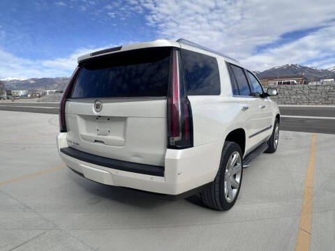 2015 Cadillac Escalade Luxury