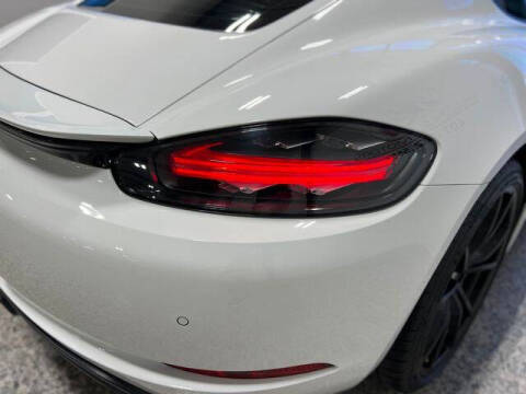 2019 Porsche 718 Cayman