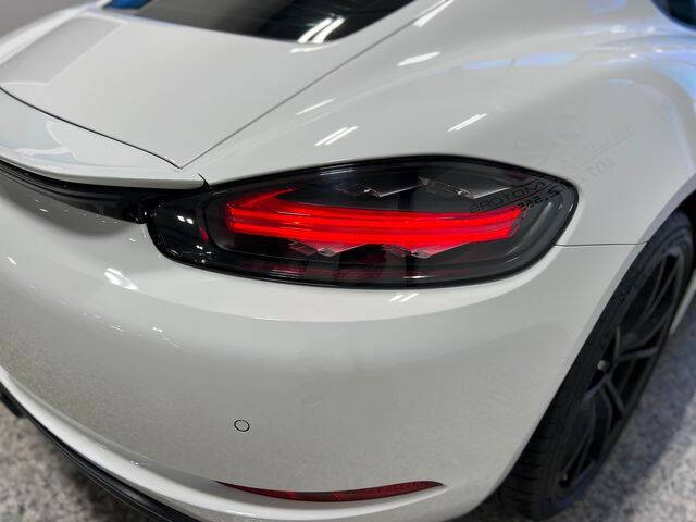 2019 Porsche 718 Cayman