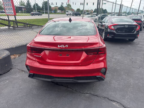 2022 Kia Forte FE
