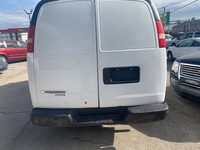 2014 Chevrolet Express 2500