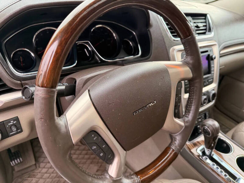 2015 GMC Acadia Denali