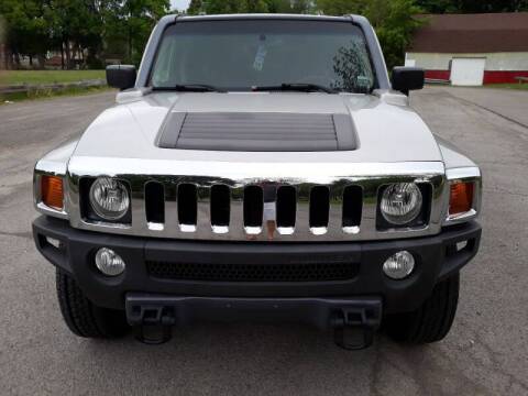 2006 HUMMER H3 for sale at Select Auto Brokers in Webster NY