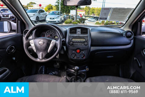 2017 Nissan Versa 1.6 S Plus