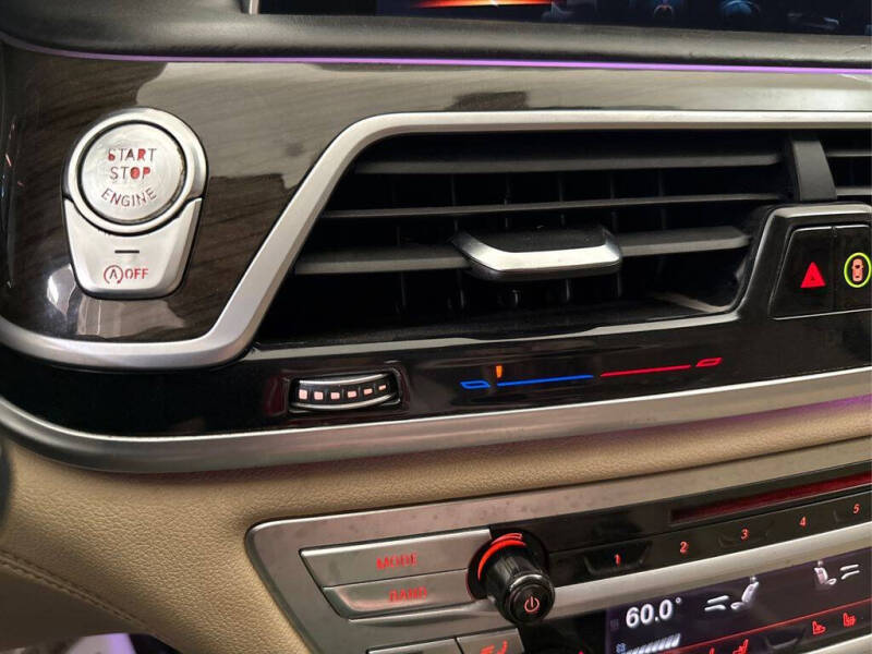 2017 BMW 7 Series 740i