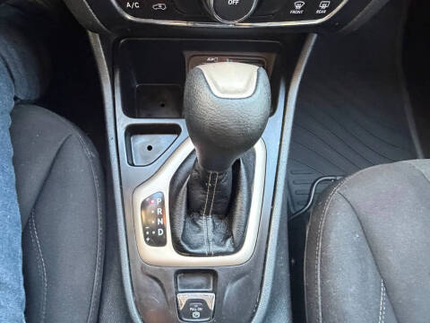 2017 Jeep Cherokee Latitude