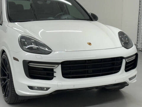 2018 Porsche Cayenne GTS