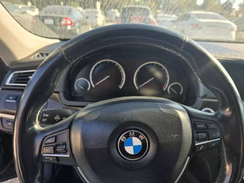 2012 BMW 7 Series 740i