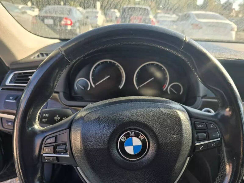 2012 BMW 7 Series 740i