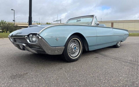 1962 Ford Thunderbird