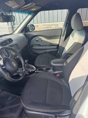 2014 Kia Soul +