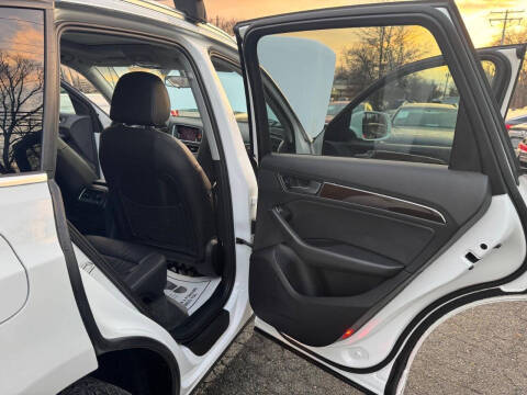 2016 Audi Q5 2.0T quattro Premium