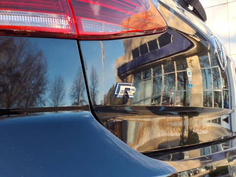 2019 Volkswagen Golf R 4Motion