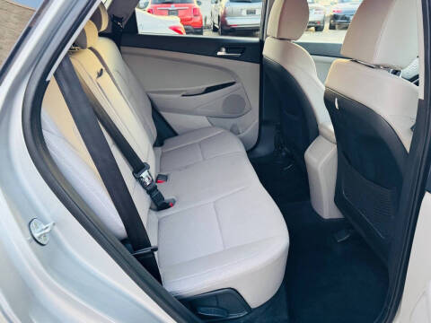 2020 Hyundai Tucson SE