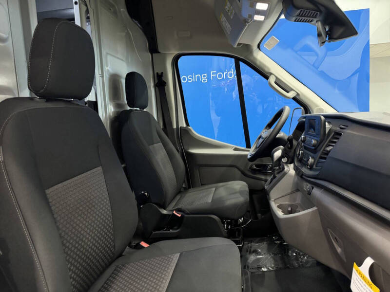 2024 Ford Transit 350