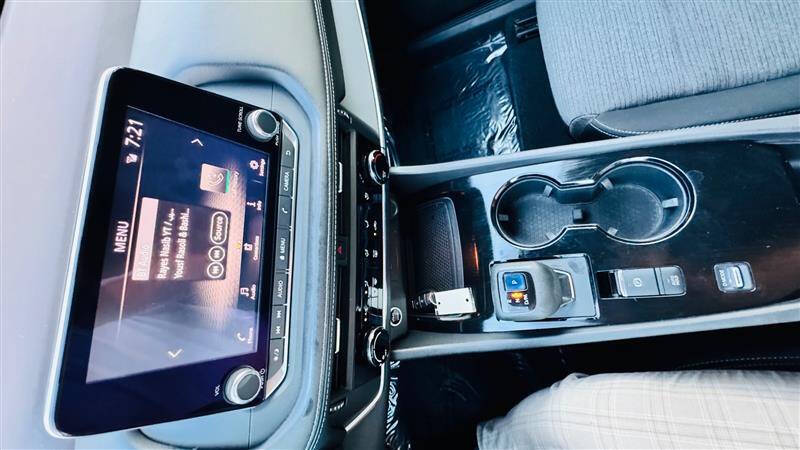 2021 Nissan Rogue S