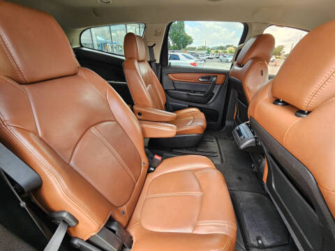 2017 Chevrolet Traverse LT