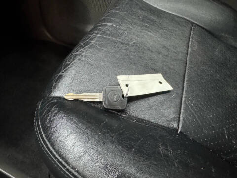 2005 Mitsubishi Montero Limited