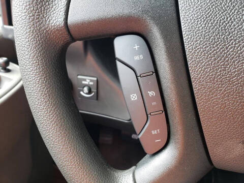 2025 Chevrolet Express 2500