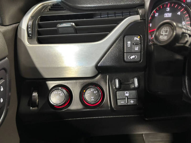 2015 GMC Yukon XL SLT